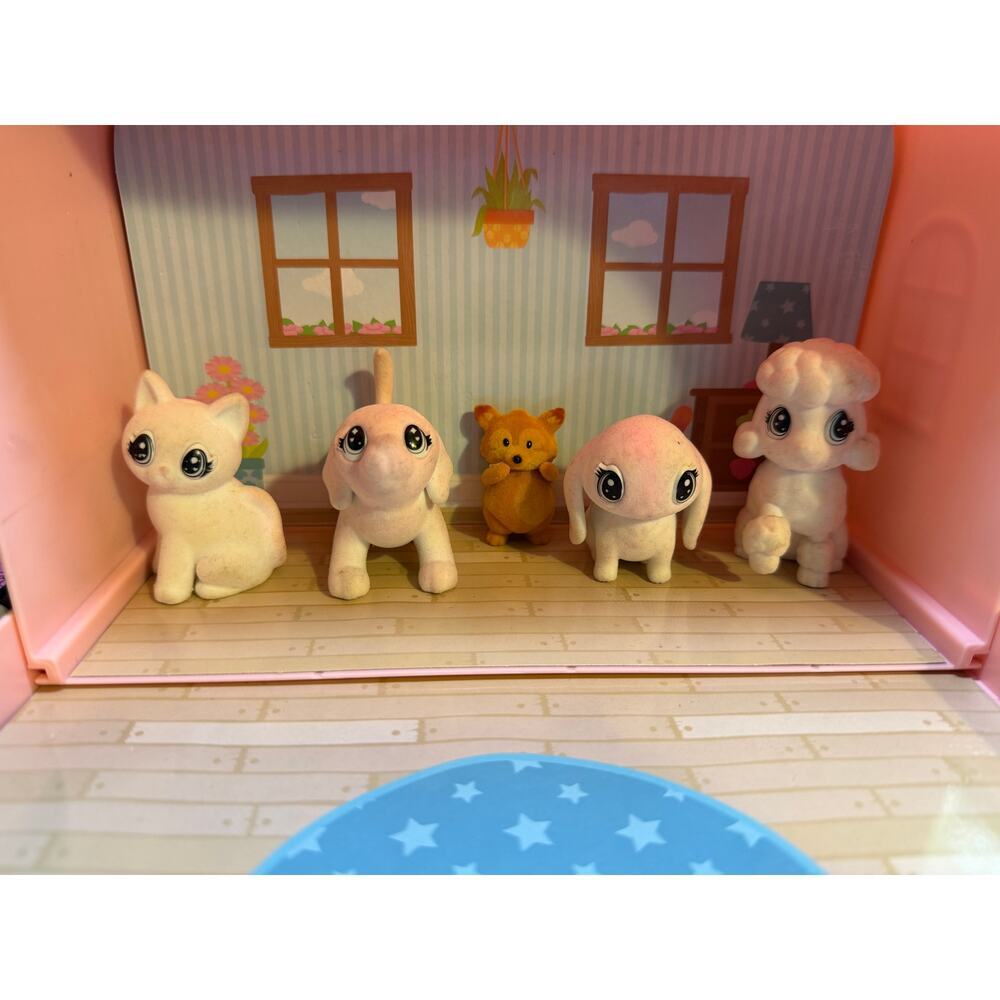 TOYS - Picture 9 of 16